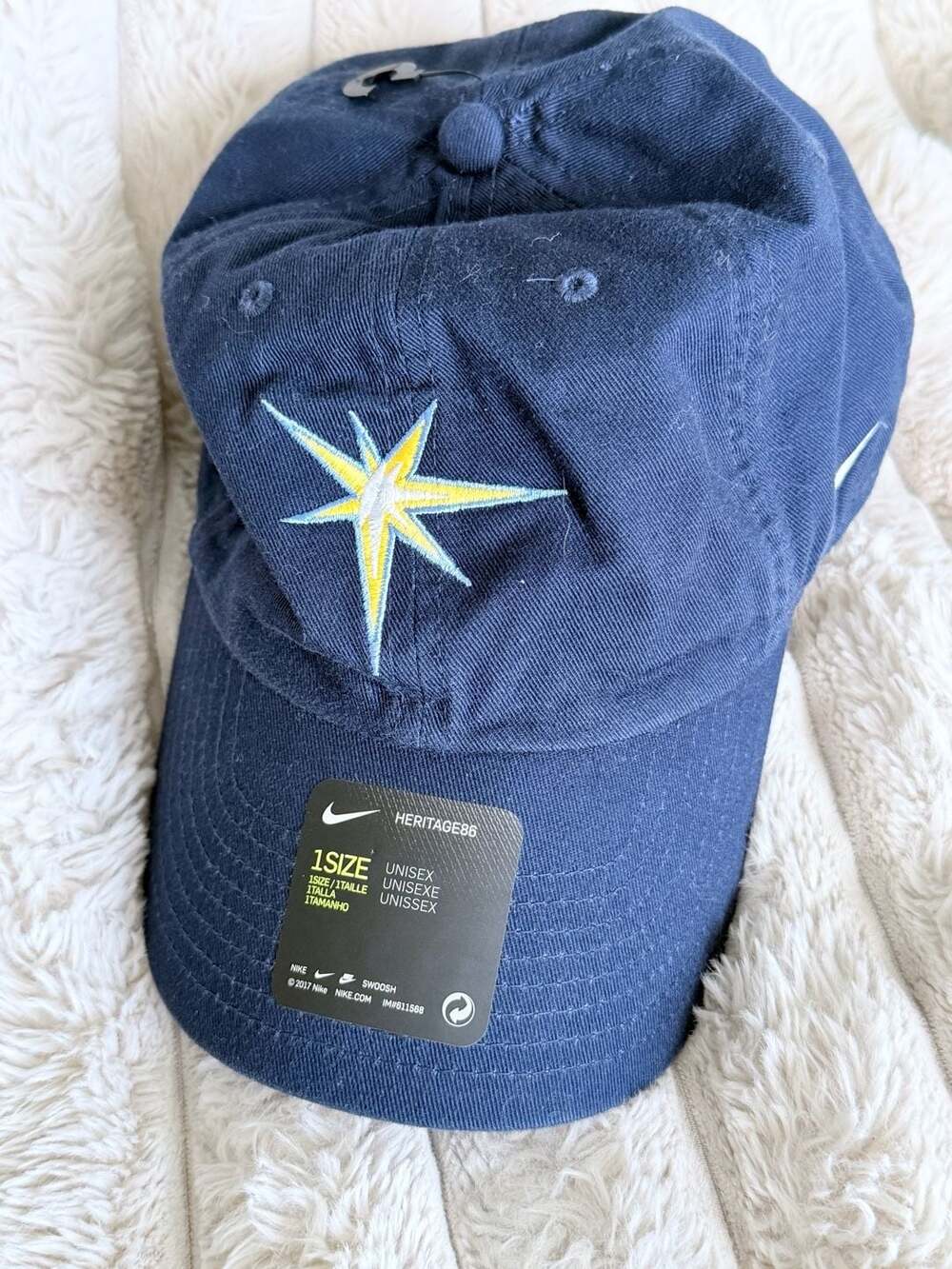 Nike Heritage86 Tampa Bay Rays MLB Adjustable Hat Navy Blue One Size